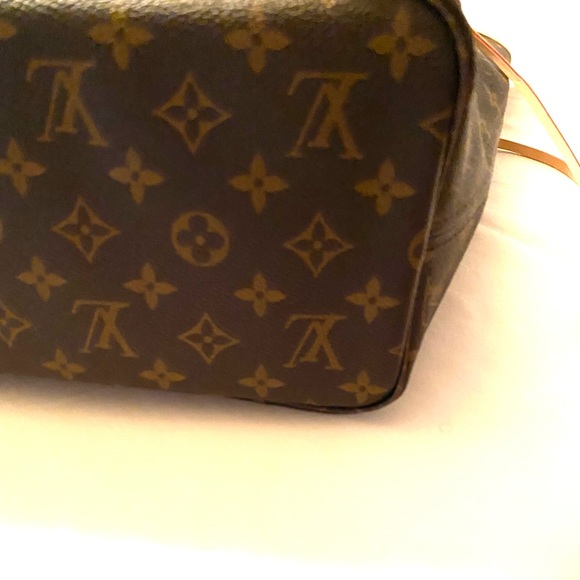 Authentic Louis Vuitton Neverfull MM like new *no pouch* - Picture 8 of 16